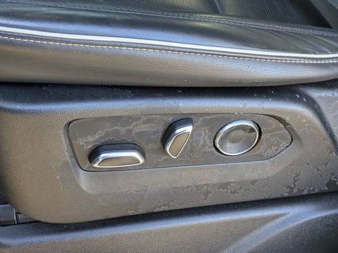 Used 2021 Cadillac Escalade Sport w/ Driver Assist Tech Package image 17