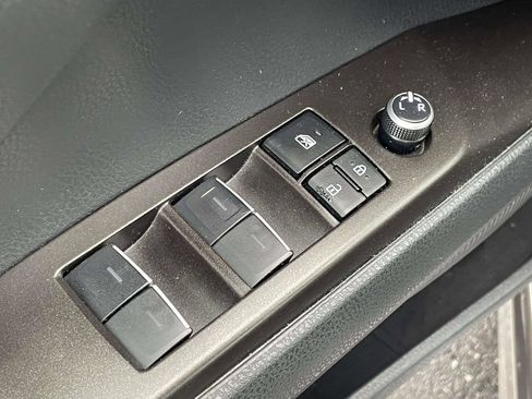 Used 2024 Toyota Camry XSE FWD image 15