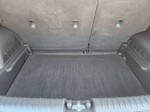 Certified 2025 Kia Soul LX w/ LX Technology Package FWD image 30