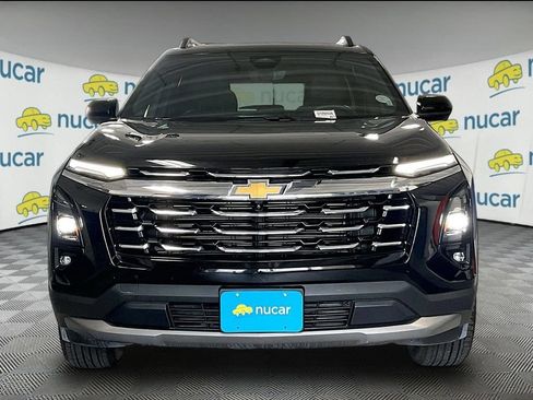 Used 2025 Chevrolet Equinox LT w/ Convenience Package II AWD/4WD image 2