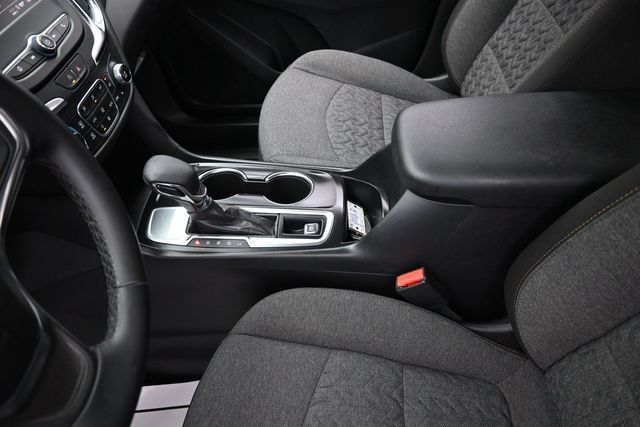 Used 2024 Chevrolet Equinox LT FWD image 28