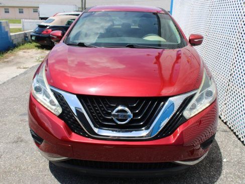 Used 2015 Nissan Murano S FWD image 2
