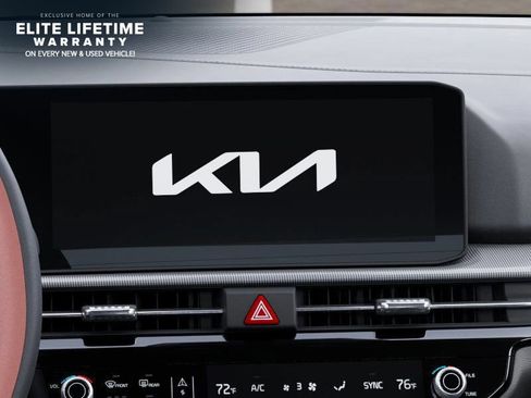 New 2026 Kia Sportage SX FWD image 21