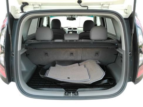 Used 2019 Kia Soul EV + w/ Sun & Fun Package image 26