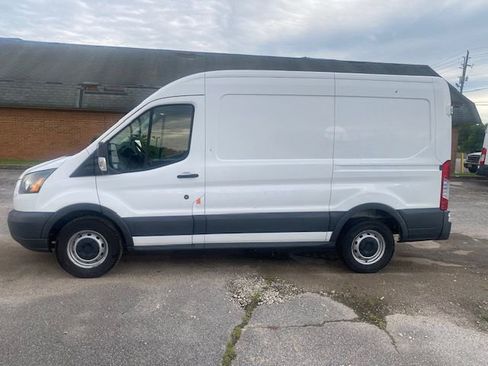 Used 2015 Ford Transit 150 130 Medium Roof image 2