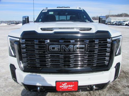 New 2026 GMC Sierra 2500 Denali Ultimate image 12