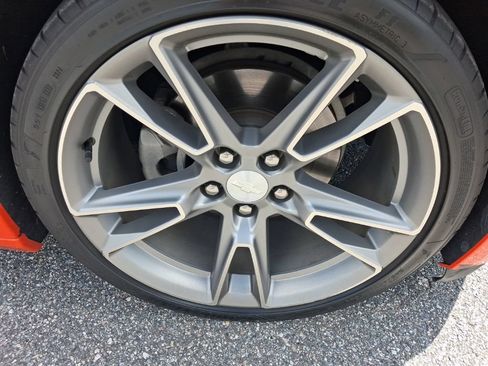 Used 2019 Chevrolet Camaro LT RWD image 17