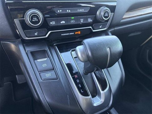 Used 2018 Honda CR-V Touring image 21