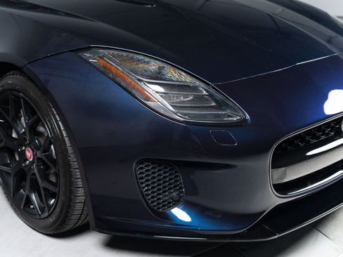 Used 2018 Jaguar F-TYPE Coupe RWD image 32