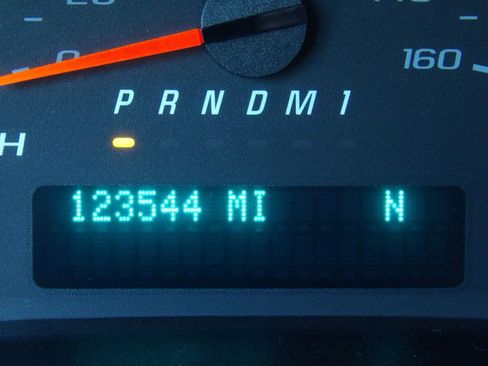 Used 2021 Chevrolet Express 2500 w/ Safety Package RWD image 21