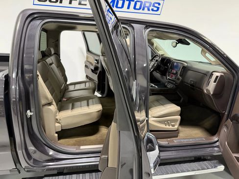 Used 2015 GMC Sierra 2500 Denali w/ Duramax Plus Package image 17