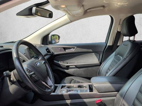 Used 2024 Ford Edge SEL AWD/4WD image 10