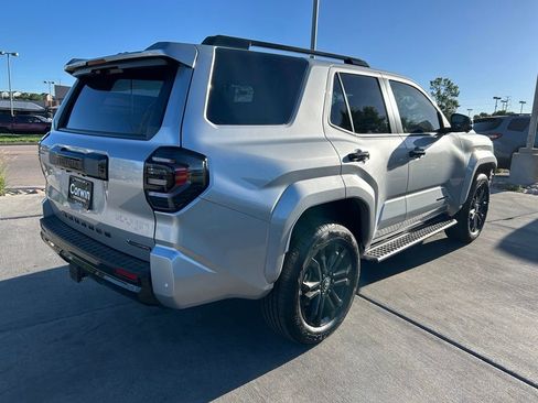 Used 2026 Toyota 4Runner Platinum AWD/4WD image 9