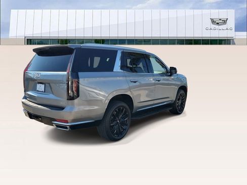 Certified 2024 Cadillac Escalade Premium Luxury image 8