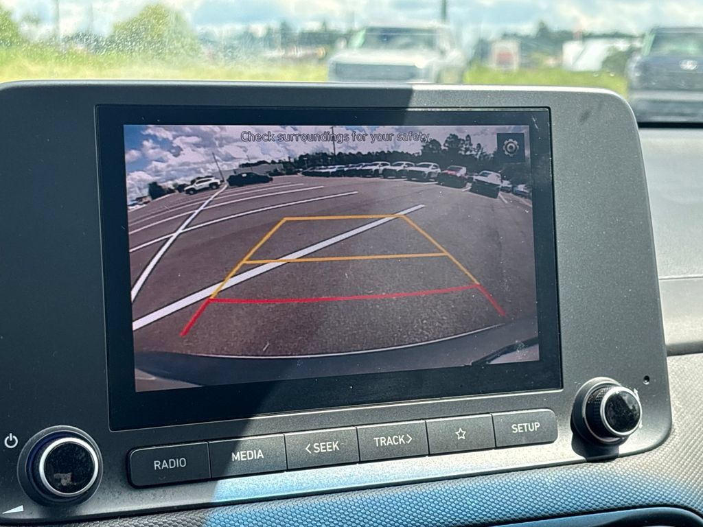 Used 2022 Hyundai Kona SEL w/ Convenience Package FWD image 19