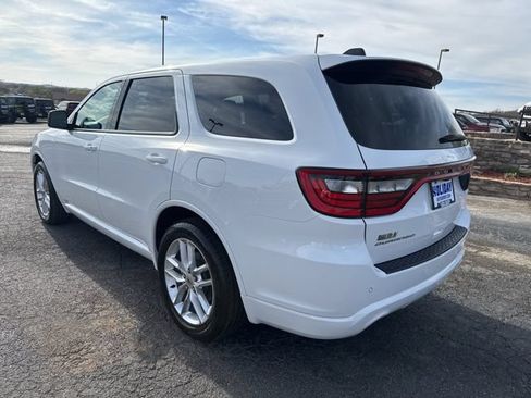 Used 2023 Dodge Durango GT RWD image 3