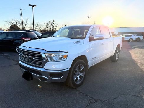 Used 2024 RAM 1500 Laramie image 3