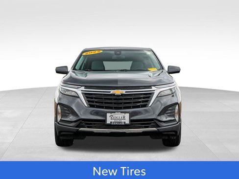 Used 2022 Chevrolet Equinox LT FWD image 2