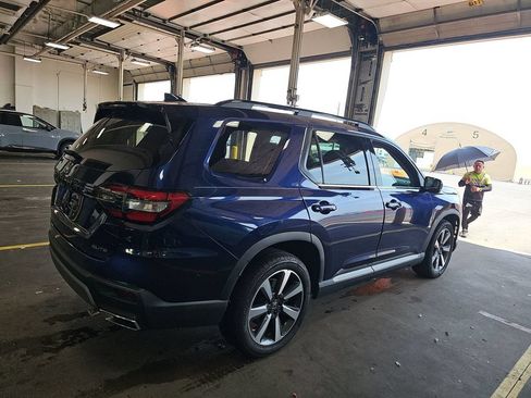 Used 2023 Honda Pilot Elite image 13