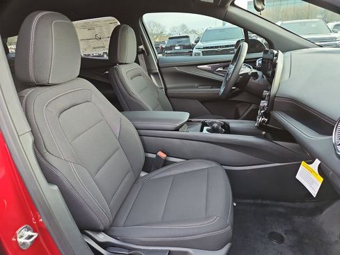 New 2026 Chevrolet Blazer EV LT image 19