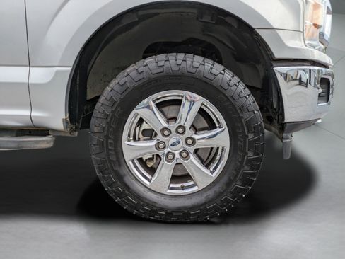 Used 2018 Ford F150 XLT w/ Equipment Group 302A Luxury image 11