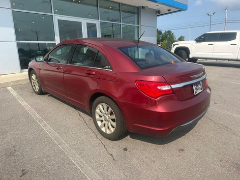 Used 2014 Chrysler 200 Touring FWD image 3