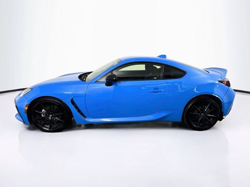 Used 2022 Toyota GR86 Premium RWD image 2