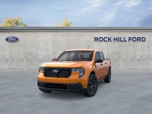 New 2026 Ford Maverick XLT image 3