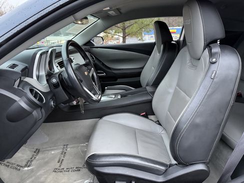 Used 2014 Chevrolet Camaro SS w/ RS Package image 32