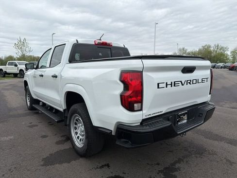 Used 2024 Chevrolet Colorado W/T w/ WT Convenience Package image 10