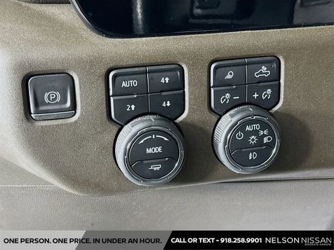 Used 2023 Chevrolet Silverado 1500 LTZ w/ Z71 Off-Road Package AWD/4WD image 10