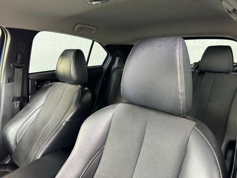 Used 2023 Mitsubishi Eclipse Cross SE image 2