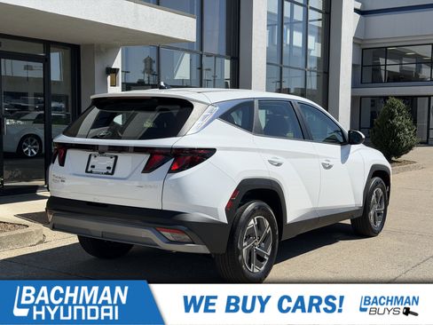 New 2026 Hyundai Tucson Blue SE AWD/4WD image 4