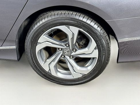 Used 2019 Honda Accord EX-L image 9