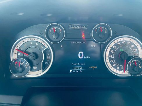 Used 2014 RAM 1500 Laramie w/ Trailer Tow Group image 5