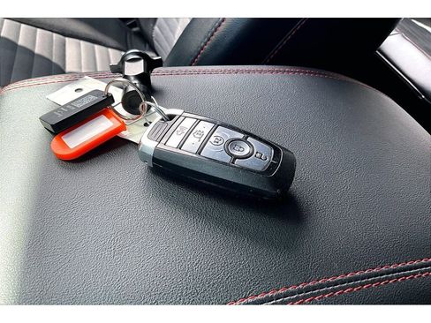 Used 2025 Ford Explorer ST-Line AWD/4WD image 11