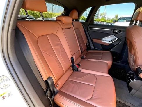 Certified 2023 Audi Q3 2.0T Premium Plus w/ Premium Plus Package AWD/4WD image 27