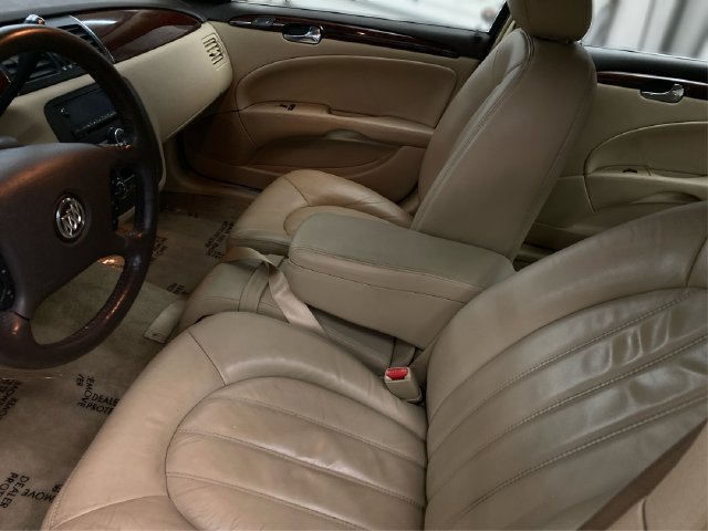 Used 2007 Buick Lucerne CXL w/ Luxury Package FWD image 10