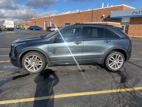 Used 2019 Cadillac XT4 Sport image 4
