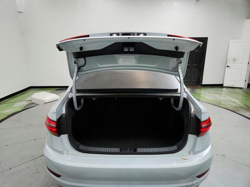 Used 2019 Volkswagen Jetta SEL FWD image 31