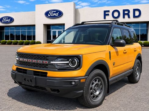 Used 2022 Ford Bronco Sport Badlands w/ Premium Package AWD/4WD image 1