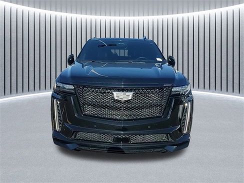 Used 2024 Cadillac Escalade V w/ LPO, ONYX Package image 14
