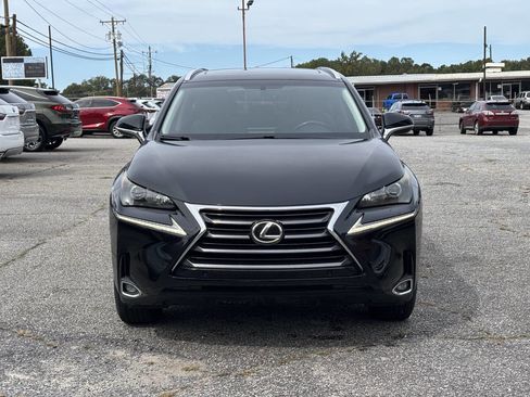 Used 2017 Lexus NX 200t FWD image 4