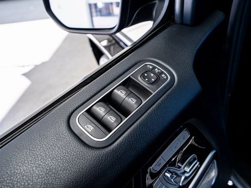 Used 2019 Mercedes-Benz G 550 G 550 image 31