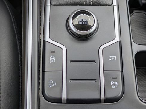 Certified 2022 Kia Sorento S FWD image 27