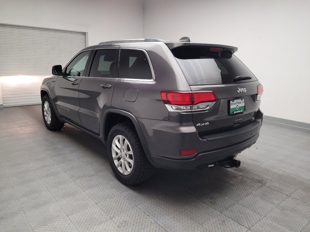 Used 2021 Jeep Grand Cherokee Laredo AWD/4WD image 5