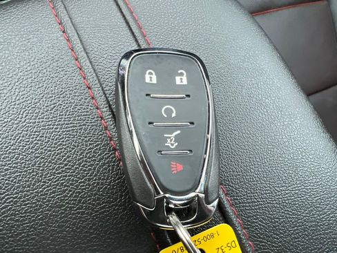 Used 2023 Chevrolet Blazer RS w/ Enhanced Convenience Package image 56