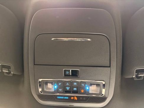 Used 2025 Ford F150 Lariat AWD/4WD image 52