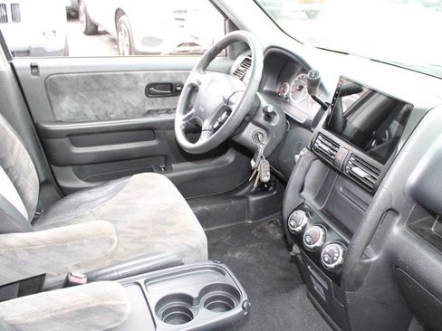 Used 2004 Honda CR-V EX image 12