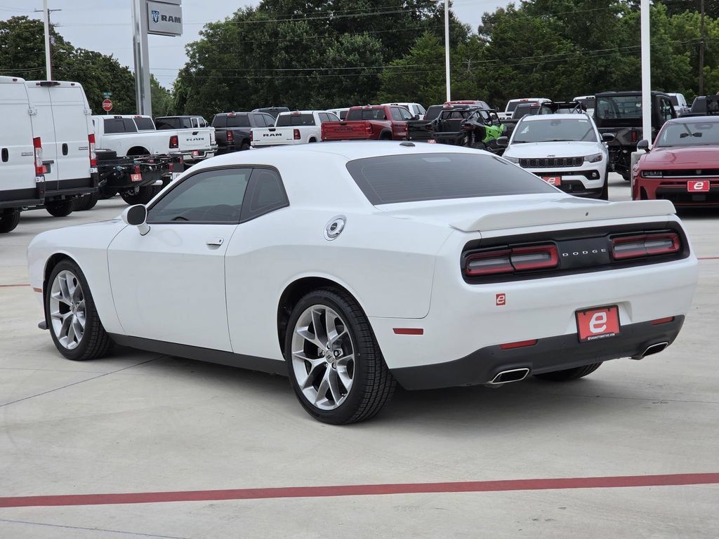 Used 2022 Dodge Challenger GT RWD image 6